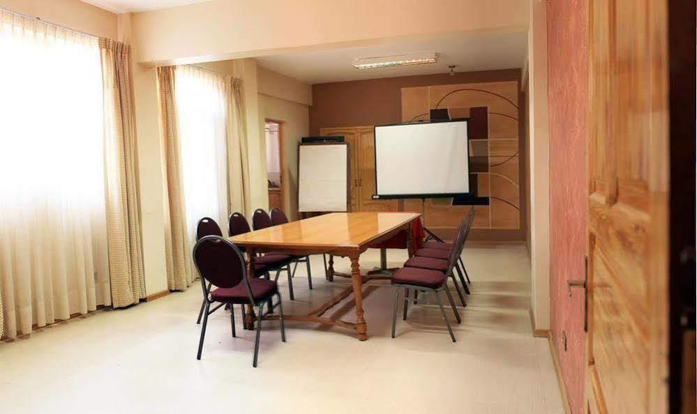 Hotel Regina コチャバンバ エクステリア 写真